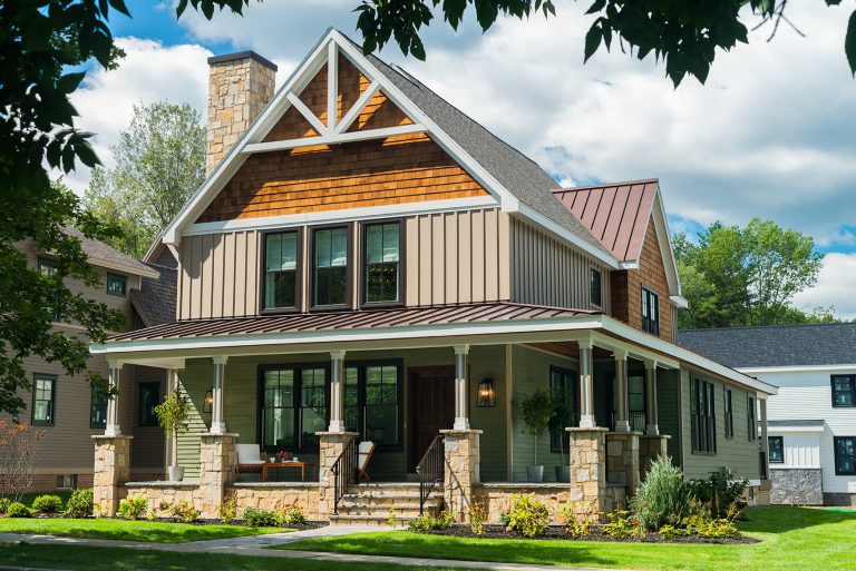 Home on 25 Oak Ridge in Saratoga Springs
